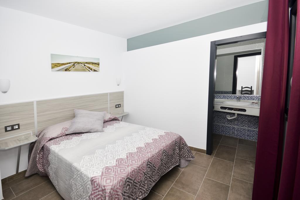 Hostal Maria Jose Conil De La Frontera Exteriér fotografie